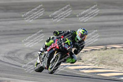 media/Jan-15-2026-Racers Edge (Thu) [[dfebeb70ab]]/3-B Group/Session 2 (Bowl Exit)/